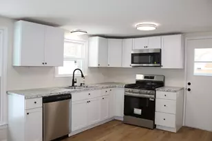 324 Sumac St, Wilmington, IL 60481 - Photo 8