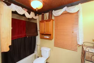 104 Columbine St, Crystal Lake, IL 60014 - Photo 10