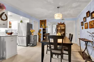 7012 98th St, Chicago Ridge, IL 60415 - Photo 4