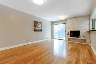 2431 Cobblewood Dr, Northbrook, IL 60062 - Photo 12