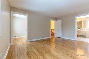 2431 Cobblewood Dr, Northbrook, IL 60062 - Photo 18