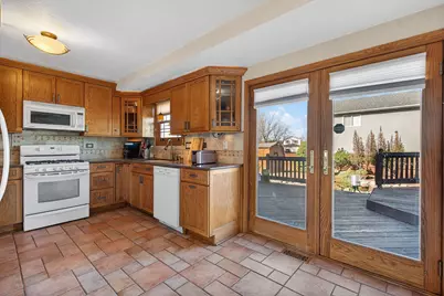 805 Addleman Street, Joliet, IL 60431 - Photo 8