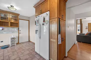 805 Addleman St, Joliet, IL 60431 - Photo 12