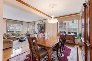 565 Prescott Ln, Gurnee, IL 60031 - Photo 10