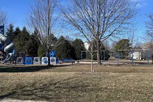 [Address not provided], Gurnee, IL 60031 - Photo 28