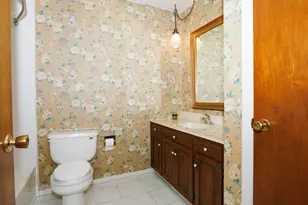 103 Cheltenham Dr, Normal, IL 61761 - Photo 6