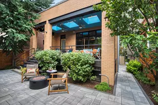 1915 W Henderson St, Chicago, IL 60657 - Photo 28