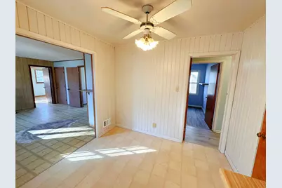 619 W Bluff Street, Streator, IL 61364 - Photo 8