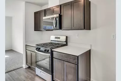 427 Lakeshore Court, Saint Charles, IL 60174 - Photo 8