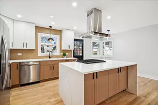 730 N Wilshire Ln, Arlington Heights, IL 60004 - Photo 6