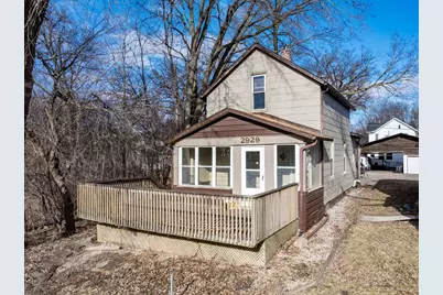 2929 14th Avenue, Rock Island, IL 61201 - Photo 2