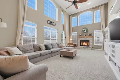 28235 W Yosemite Court, Lakemoor, IL 60051 - Photo 2