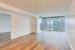 9725 Woods Dr, Skokie, IL 60077 - Photo 4