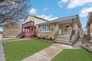 5749 W 63rd Pl, Chicago, IL 60638 - Photo 2