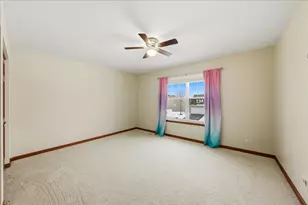 346 Copper Springs Ln, Elgin, IL 60124 - Photo 20