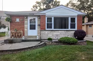 2050 Atwood Ave, Berkeley, IL 60163 - Photo 1