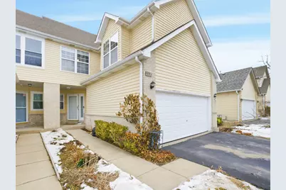 1096 Viewpoint Drive, Lake in the Hills, IL 60156 - Photo 2