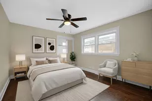 12930 S Carpenter St, Calumet Park, IL 60827 - Photo 10