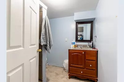 730 E Benton Street, Aurora, IL 60505 - Photo 18