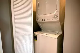 1108 E Marquette Rd, Chicago, IL 60637 - Photo 12