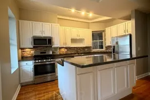 1108 E Marquette Rd, Chicago, IL 60637 - Photo 6