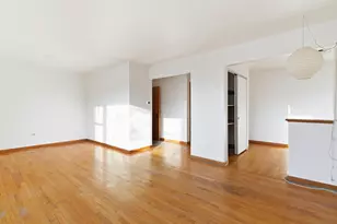 3001 N Paris Ave, River Grove, IL 60171 - Photo 14