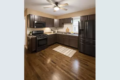 2420 Kenilworth Avenue, Berwyn, IL 60402 - Photo 2