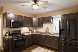 2420 Kenilworth Ave, Berwyn, IL 60402 - Photo 2