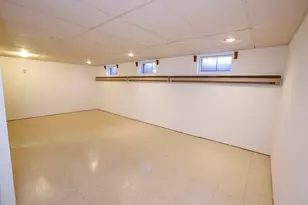 9011 Gardner Rd, Fox River Grove, IL 60021 - Photo 18