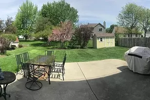 994 Cambridge Dr, Grayslake, IL 60030 - Photo 22