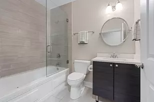 3047 N Oakley Ave, Chicago, IL 60618 - Photo 16