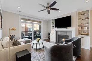 3047 N Oakley Ave, Chicago, IL 60618 - Photo 6