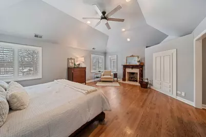 366 W Eggleston Avenue, Elmhurst, IL 60126 - Photo 34