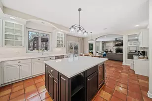 366 W Eggleston Ave, Elmhurst, IL 60126 - Photo 22