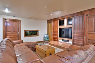 366 W Eggleston Ave, Elmhurst, IL 60126 - Photo 48