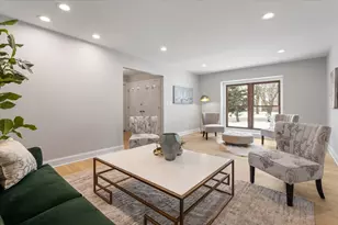 168 Farmgate Dr, Schaumburg, IL 60193 - Photo 4