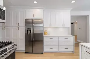 168 Farmgate Dr, Schaumburg, IL 60193 - Photo 16