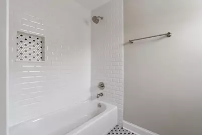 168 Farmgate Drive, Schaumburg, IL 60193 - Photo 32