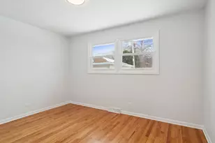 1229 S Haddow Ave, Arlington Heights, IL 60005 - Photo 12