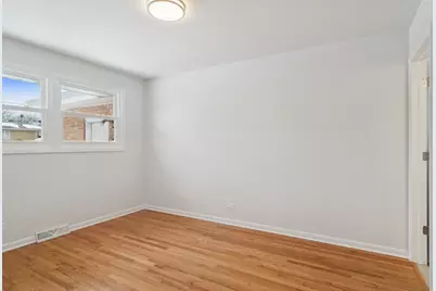 1229 S Haddow Avenue, Arlington Heights, IL 60005 - Photo 10