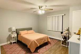 126 S La Londe Ave, Addison, IL 60101 - Photo 12