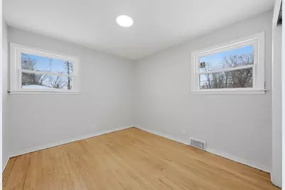 12358 S Lowe Avenue, Chicago, IL 60628 - Photo 8