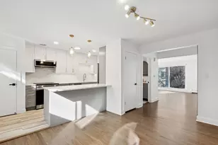 4201 N Paulina St, Chicago, IL 60613 - Photo 2