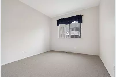 375 Pinetree Lane #D-1, Schaumburg, IL 60193 - Photo 18