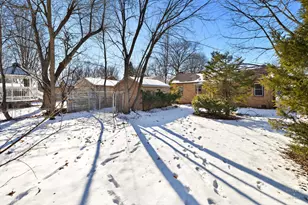 1423 Roncevalles Ave, Rockford, IL 61107 - Photo 34