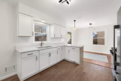 1423 Roncevalles Avenue, Rockford, IL 61107 - Photo 12