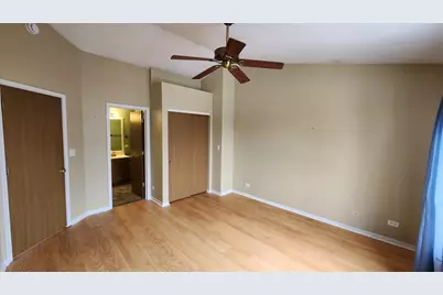 2325 Twilight Drive #2325, Aurora, IL 60503 - Photo 8