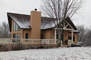 26-64 Blackwood Ct, Lanark, IL 61046 - Photo 8