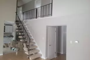 6835 Plumtree Ln, Hanover Park, IL 60133 - Photo 4