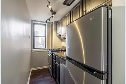 1140 N La Salle Drive #407, Chicago, IL 60610 - Photo 4
